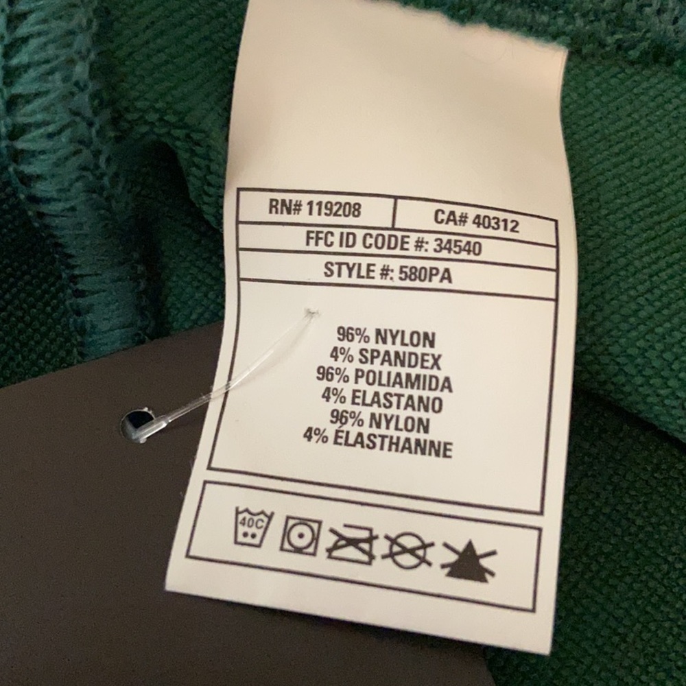 Adidas Compression Shorts - Picture 5 of 6